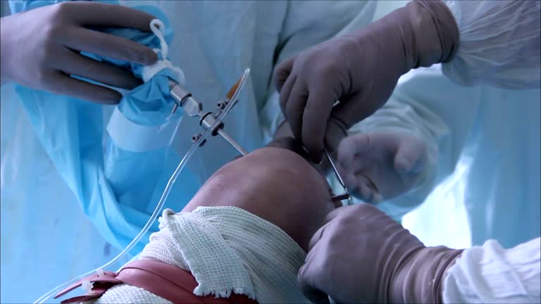 best orthopaedic doctor in seawoods, navi mumbai